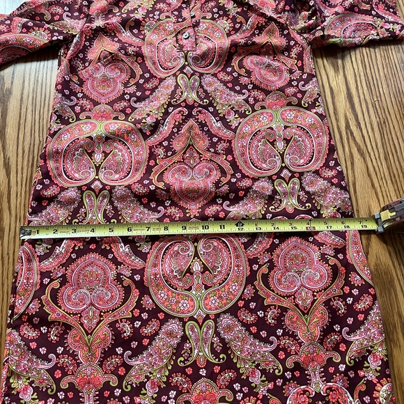 Banana Republic Paisley Print Dress, like new, very colorful and stylish!! - Picture 6 of 7